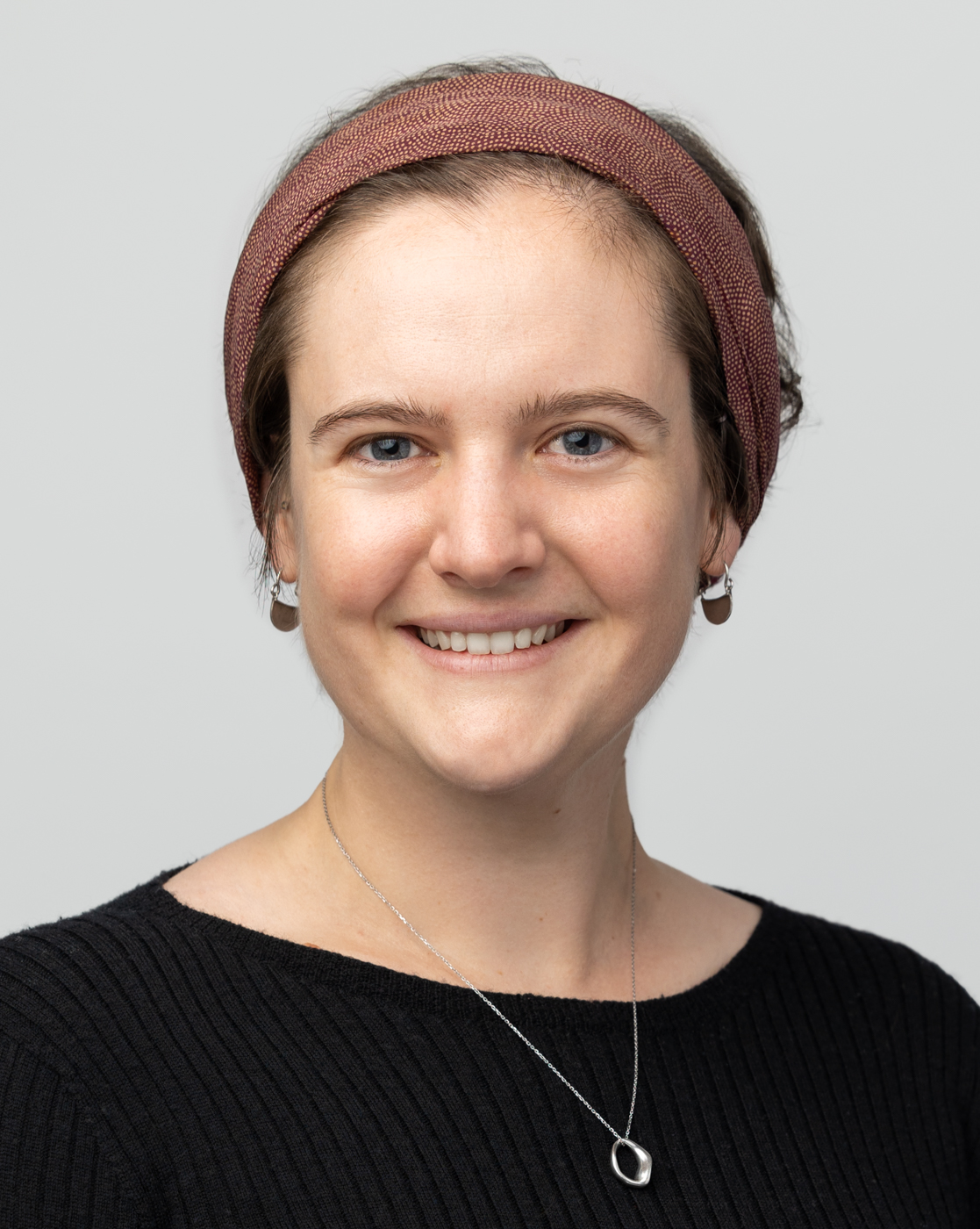 Dr Nicola Perry