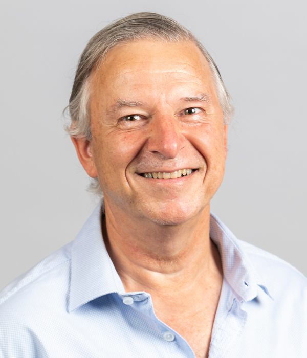 Dr Peter Newall